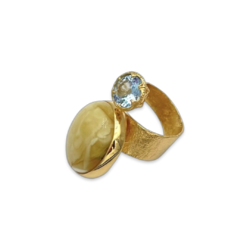 Gold-plated ring with amber and topaz