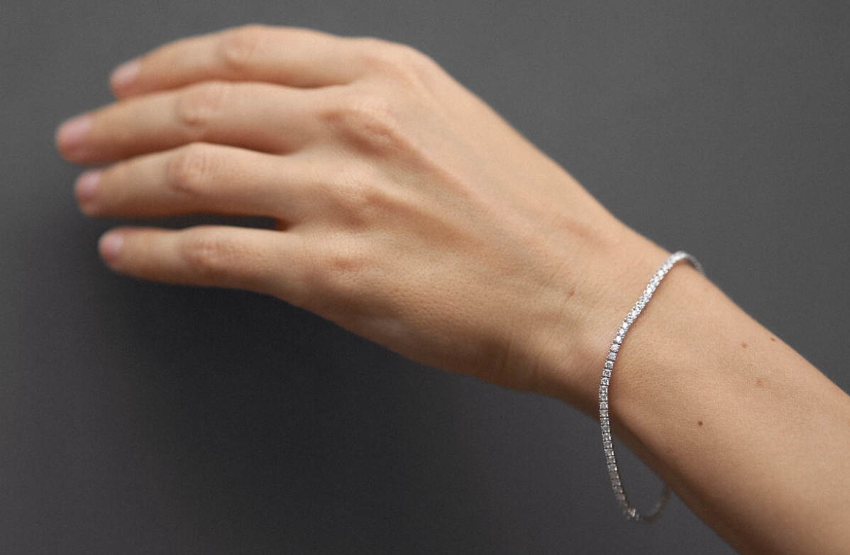 tennis bracelet