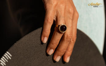 Бурштиновий камінь та знаки зодіаку: імена, значення та переваги