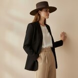 Certainly! Here is the translation of the provided content from English to German, keeping the HTML structure unchanged:

```html
Florence Brown Canotier Hut
```