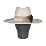 Ivory Wildleder Fedora mit Feder