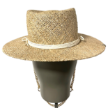 Капелюх-боатер з ланцюжком та монограмою