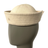 带单字母装饰的水手帽