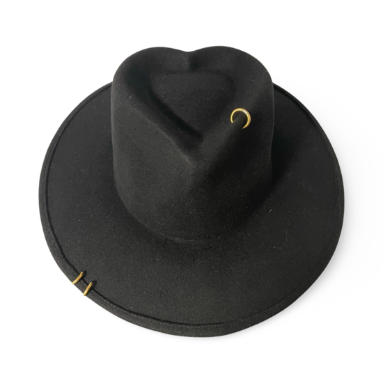 Fedora Love Hat with details