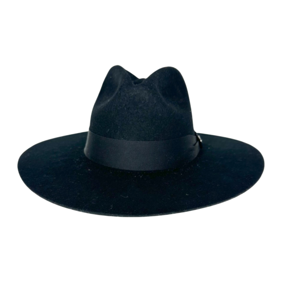 В'язана шапка