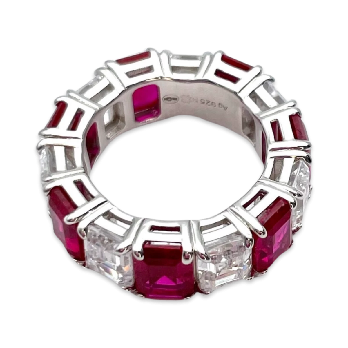 Bague en argent à la mode