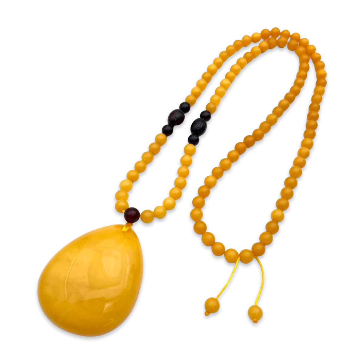 带镜头的古董琥珀吊坠