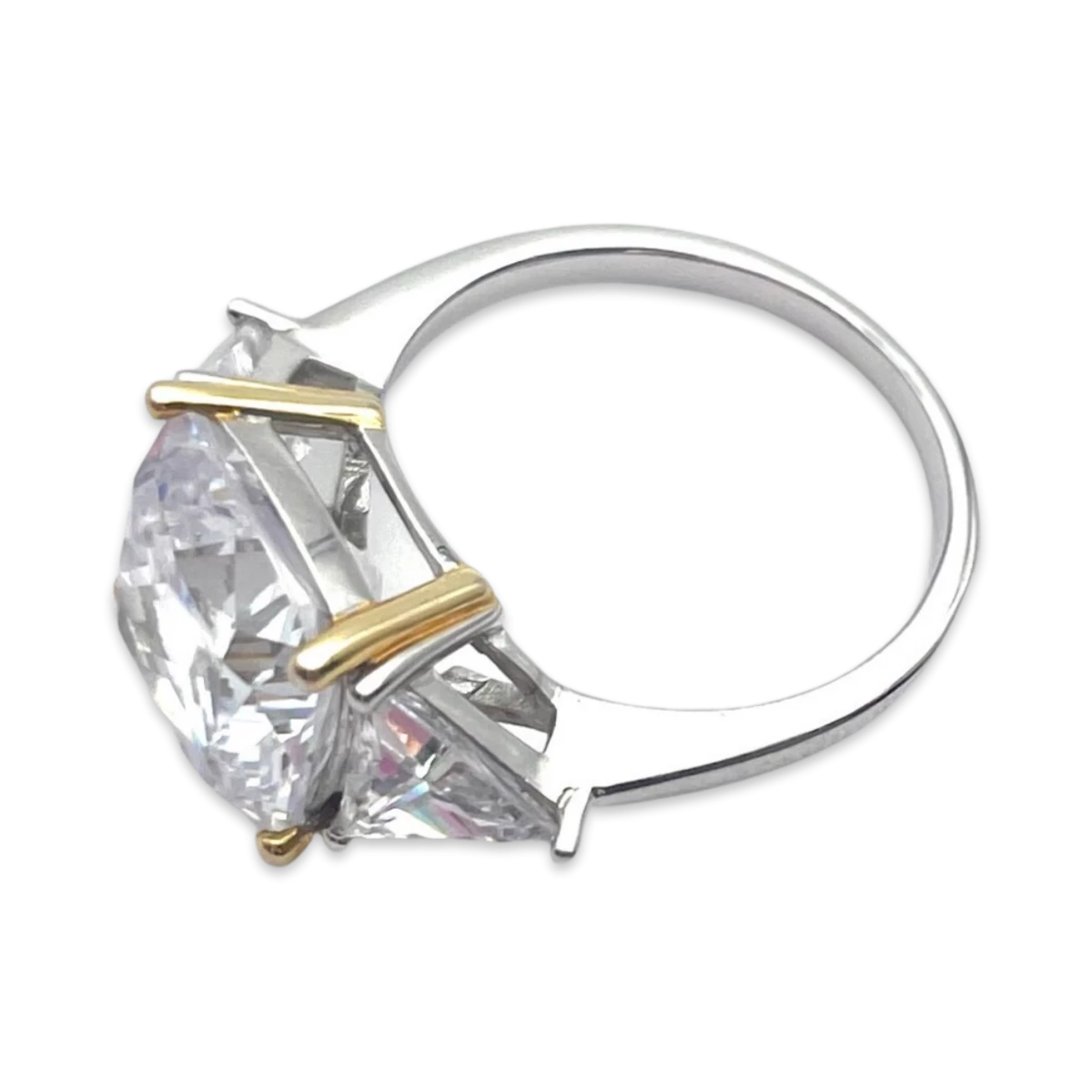 Срібна каблучка з цирконами Кароліна