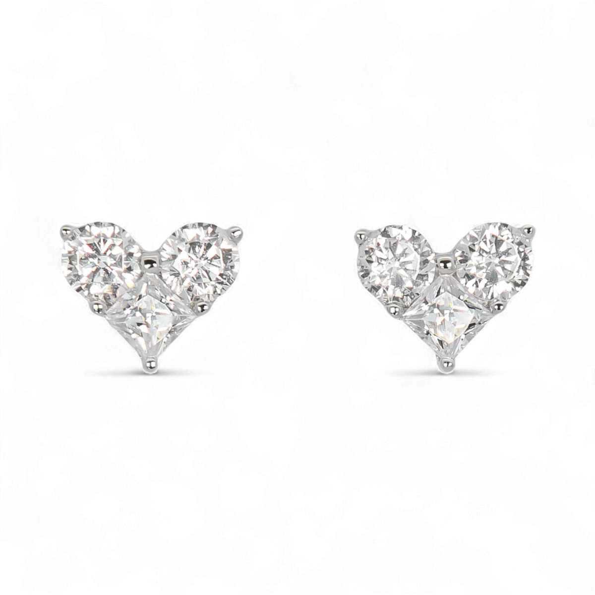 Herzförmige Ohrringe