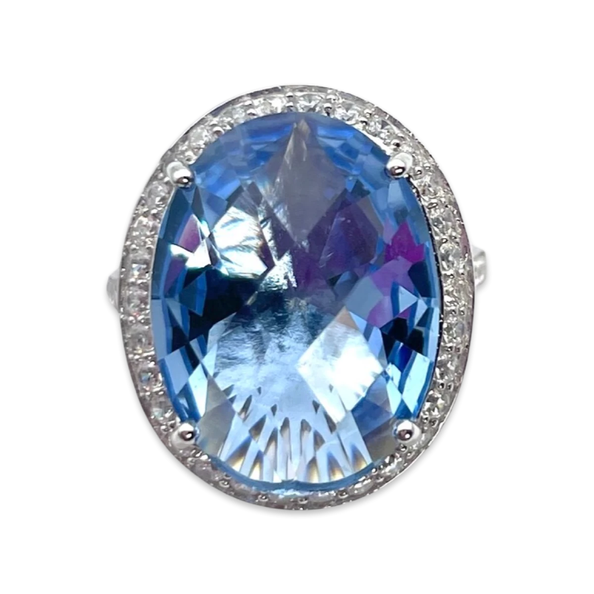 Срібна каблучка овального вирізу