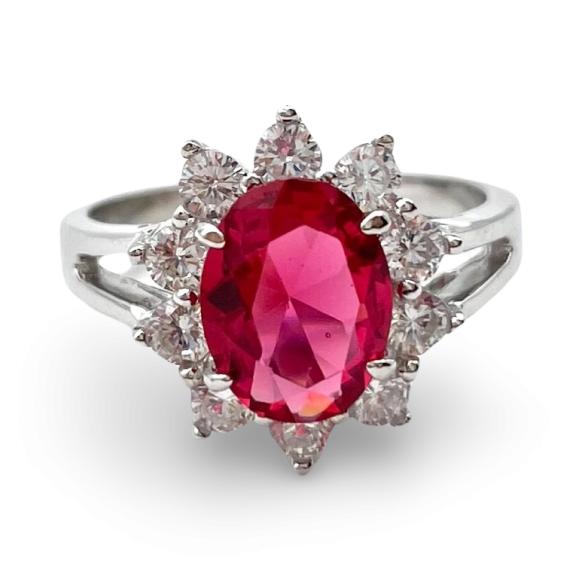 Anillo de Compromiso Inspirado en la Princesa Diana