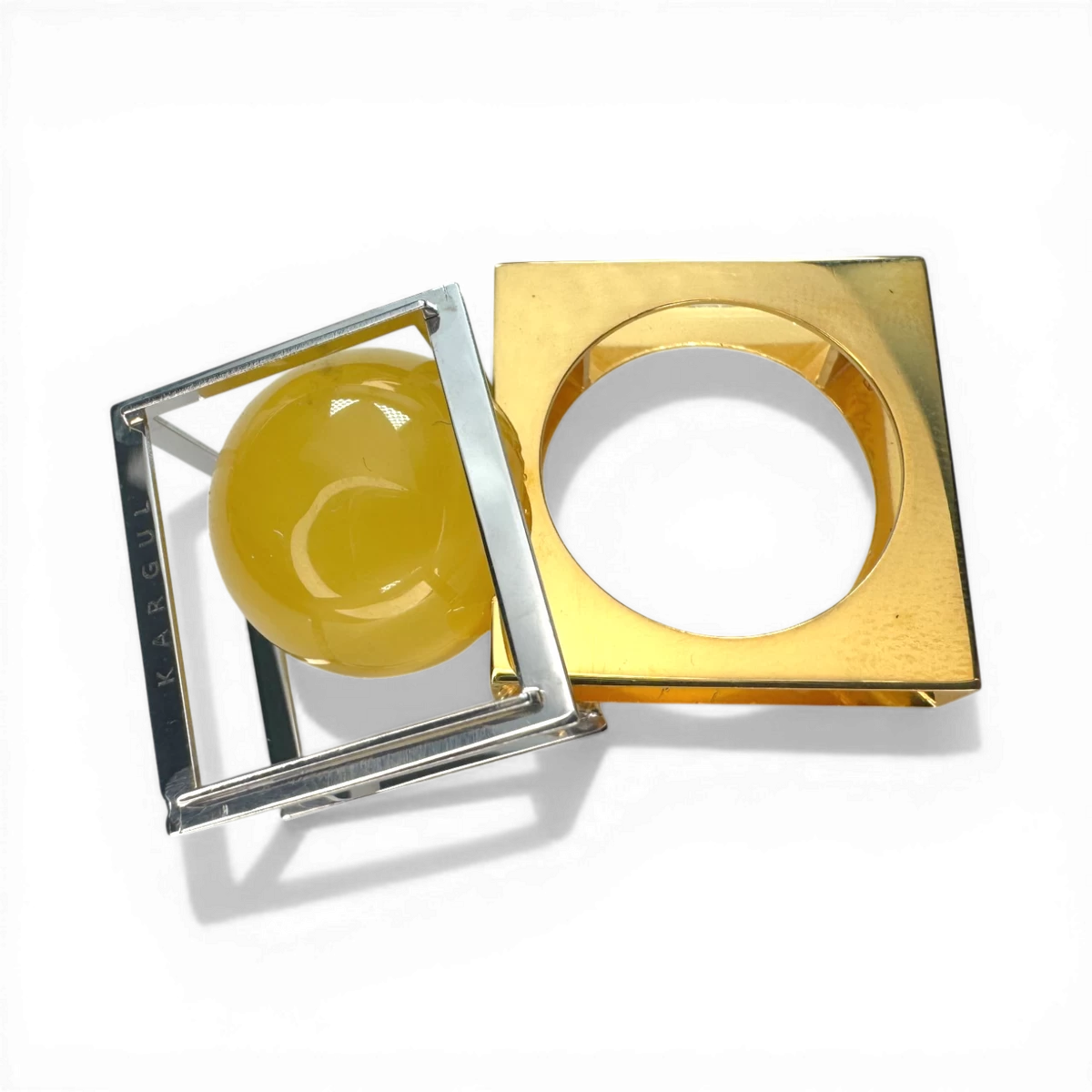 Sure, here's the translation:

```html
Silber vergoldeter Bernsteinring
```