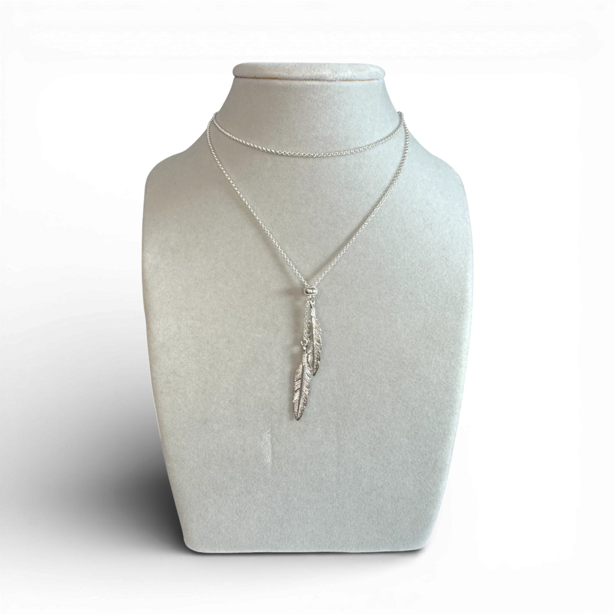 Collar de plata