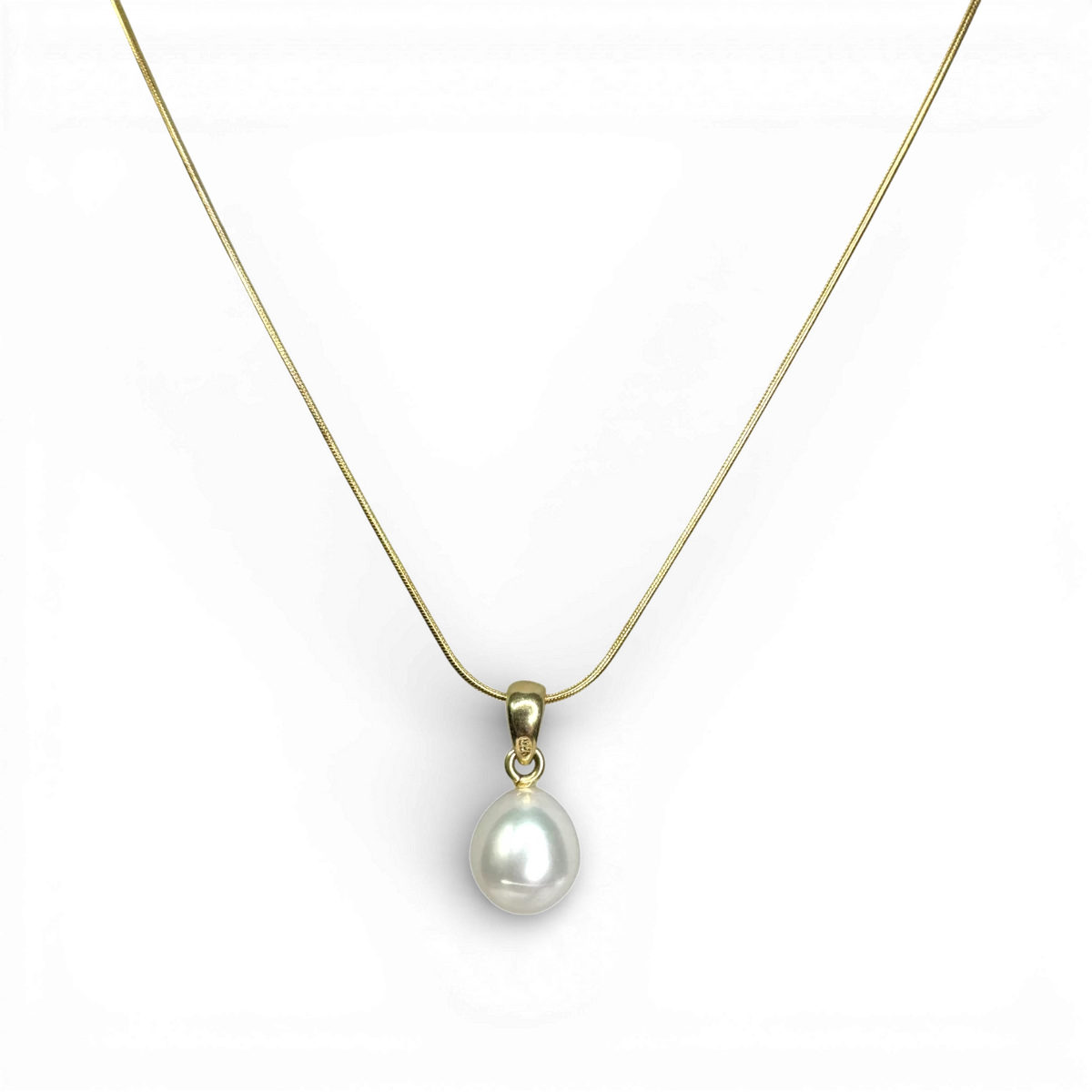 White Pearl gold plated silver necklace