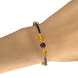 Браслет з бурштину