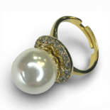 Велике перлове кільце з стразами