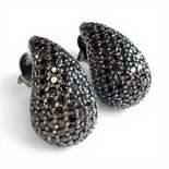 镶嵌和黑色纳米水晶耳环