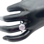 Elegante klassische Rundschliff-Verlobungsring