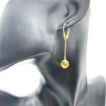 Boucles d'oreilles dorées avec ambre taillé, Petites