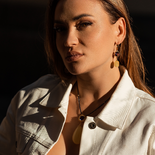 Золото платинові бурштинові сережки