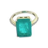 Mit Paraiba und Zirkonen vergoldeter Ring