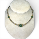 Collier avec jade vert et silex rayé