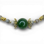 Collier avec jade vert et silex rayé