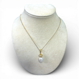 Кольє з перлиною