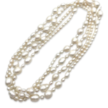 Pearl beads necklace