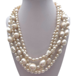 Pearl beads necklace