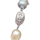 Pearl bracelet with silver