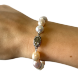 Pearl bracelet with silver