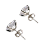 Round Silver Studs with zircons 6 mm