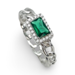 Anillo Trenzado de Plata con Circonita Verde