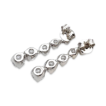 Silberne Hängeohrringe