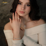 Collier en argent «Croix»