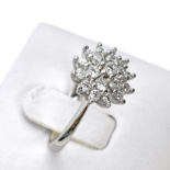 Silberring Blume mit weißen Zirkonen