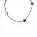 镶有4颗宝石的Tennis项链