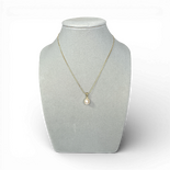 Colgante de plata chapado en oro White Pearl