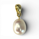 White Pearl gold plated silver necklace