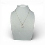 Weißer Perlen-Anhänger aus vergoldetem Silber