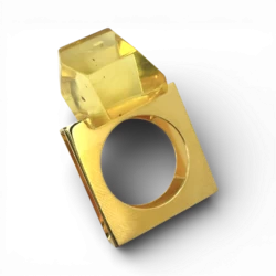 Anillo chapado en oro ámbar