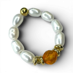 Anillo de limón ámbar, facetado y con perlas