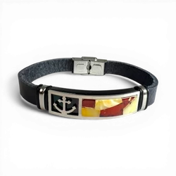 Bracelet with amber