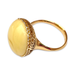 Anillo de Ámbar