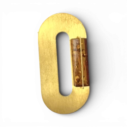 Broche chapado en oro