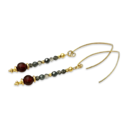 Gold-plated earrings with amber and beads