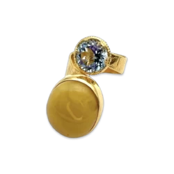 Gold-plated ring with amber and topaz