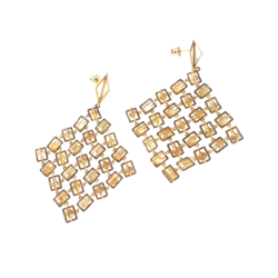 Boucles d'oreilles en argent plaqué or avec des rhombes en ambre