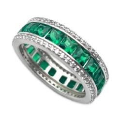 Bague en argent avec zircons